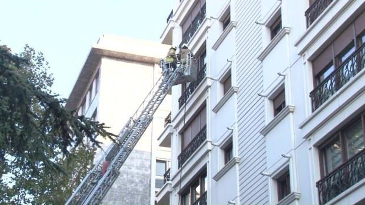 Kadıköy'de 8 katlı apartmanda yangın: 1 ölü!