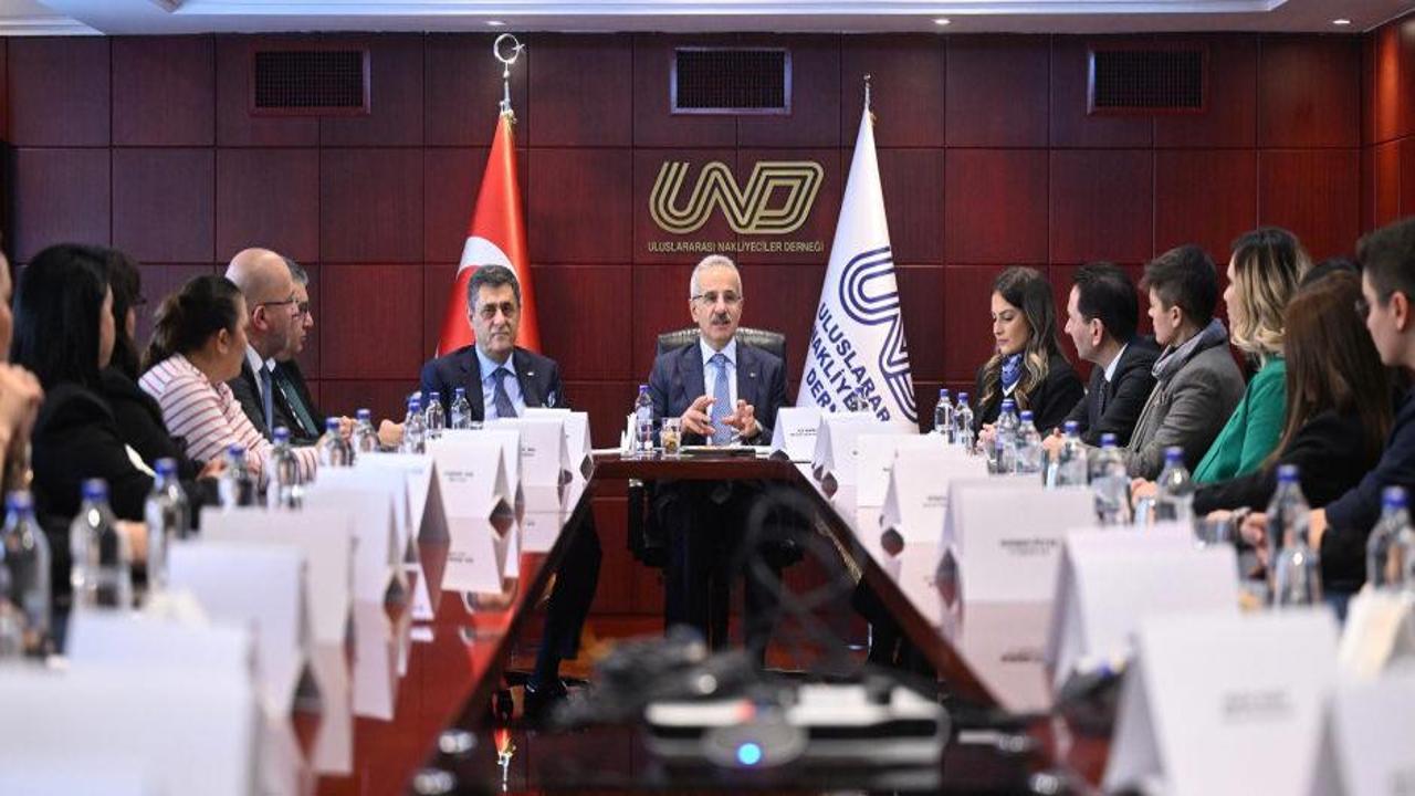 Kadın şoför istihdamına destek!