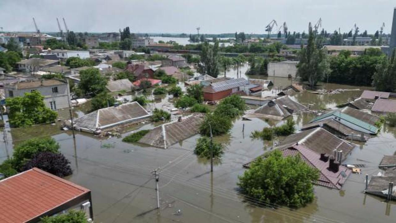 Kakhovka Barajı vurulmuştu: Yükselen su seviyesi 20 cm düştü