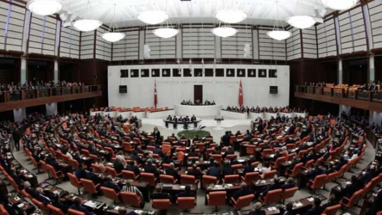 Kamuya olan borçların yapılandırılmasına ilişkin kanun teklifi kabul edildi