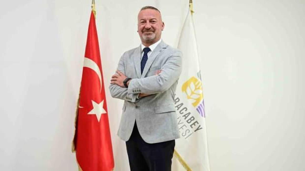 Karacabey Belediye Başkanı Karabatı, İYİ Parti'den istifa etti