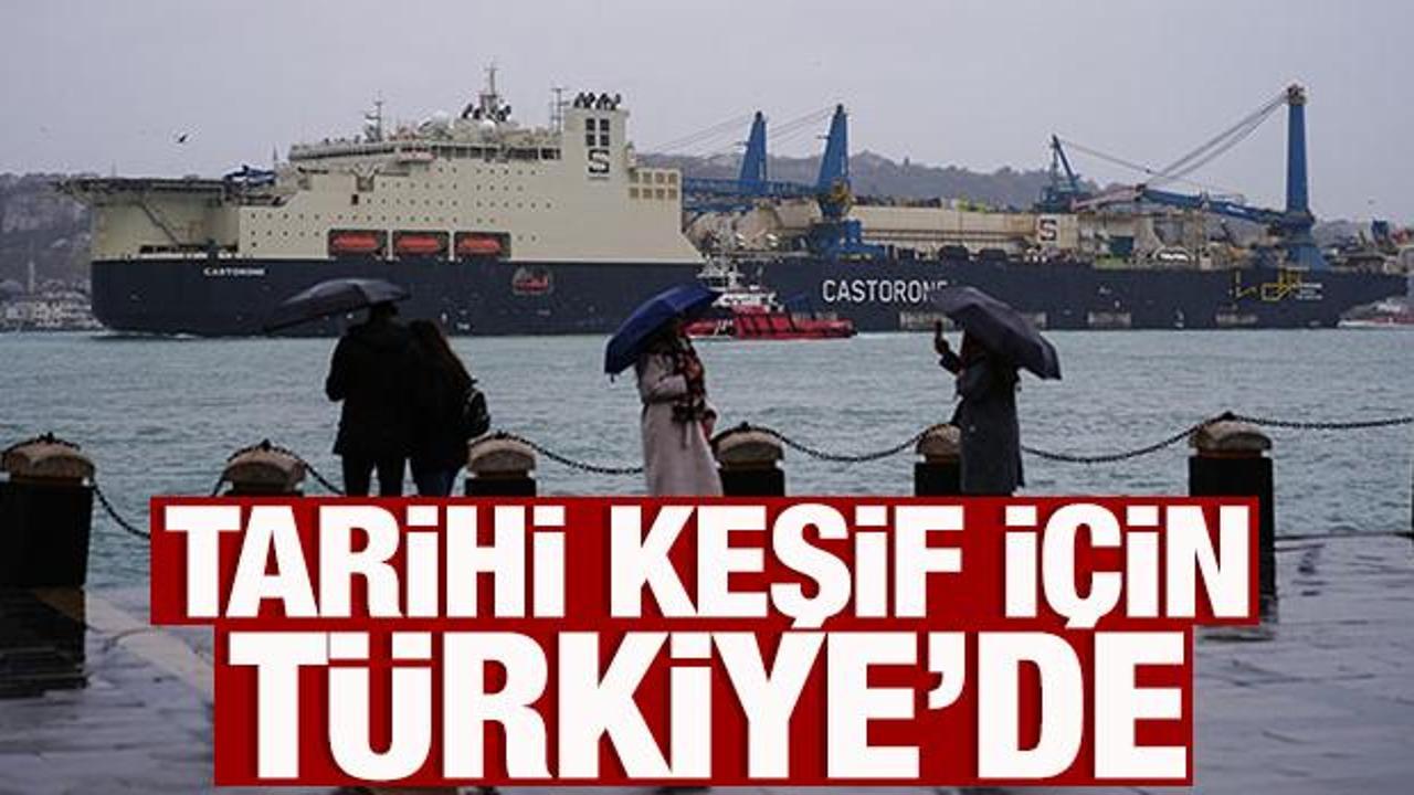 Karadeniz gazı için boru döşeyecek gemi Boğaz'dan geçti