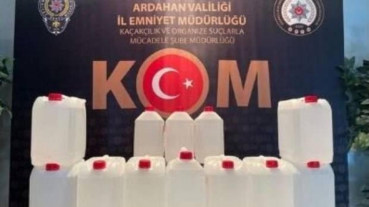 Kargo firmasında 60 litre etil alkol ele geçirildi