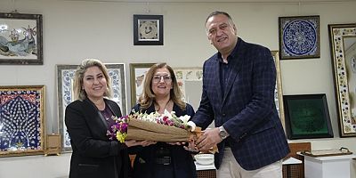 Kartal Belediyesi Çini Sergisi Sanatseverlerle Buluştu