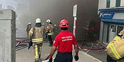 Kartal Belediyesi Ekipleri Ataşehir’de Çıkan Yangının Söndürülmesine Destek Verdi