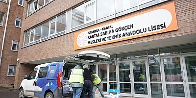 Kartal Belediyesi'nden 10 Bin Öğrenciye LGS ve TYT İçin Kitap Desteği
