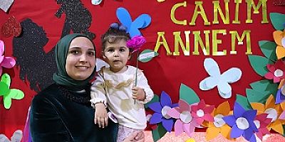 Kartal Belediyesi'nden Anneler Günü'ne Özel Renkli Kutlama
