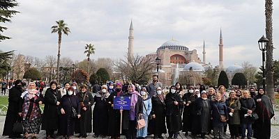Kartal Belediyesi’nden cami ve türbe gezilerine vatandaşlardan yoğun ilgi 
