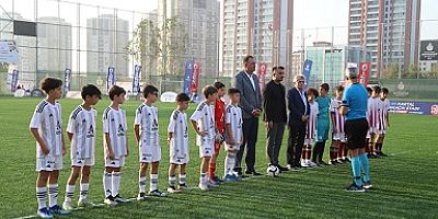 Kartal Belediyesi’nden Cumhuriyet’in 100. Yılına Özel Futbol Turnuvası