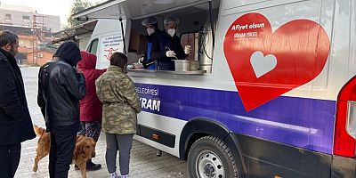 Kartal Belediyesi'nden Hatay'da Günlük 3 Öğün Yemek İkramı Hizmeti