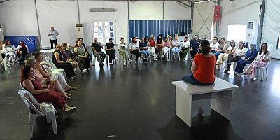 Kartal Belediyesi'nden Kreş Öğretmenlerine Kapsamlı Mesleki Eğitim