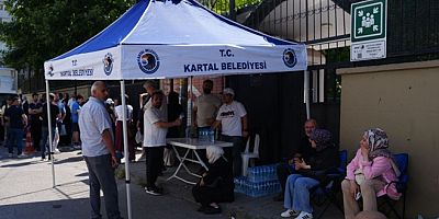 Kartal Belediyesi’nden YKS Maratonunda Öğrenci ve Velilere Destek
