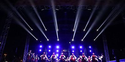 Kartal Belediyesi Uluslararası Halk Oyunları Festivali Başladı