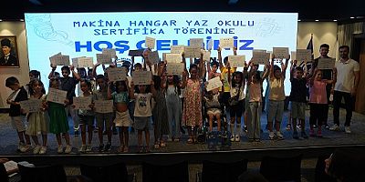Kartal Bilim Mühendislik ve Teknoloji Merkezi'nde Sertifika Töreni Düzenlendi