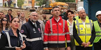 Kartal'da, Deprem Seferberliği Ara Vermeden Devam Ediyor