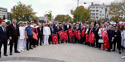 Kartal’da Gaziler Günü Yürüyüşü ve Çelenk Sunma Töreni