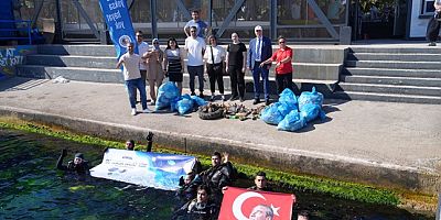 Kartal'da 'Marmara Denizi Günü' Dolayısıyla Sahil Temizliği Yapıldı