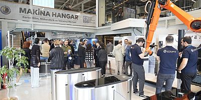 Kartal'da Robotik Otomasyon Çözümleri Zirvesi Başladı