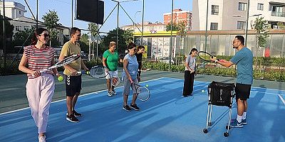 Kartal'da, Tenis Eğitimleri Başladı