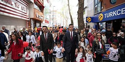Kartallı Çocuklar 23 Nisan Coşkusunu Doyasıya Yaşadı 