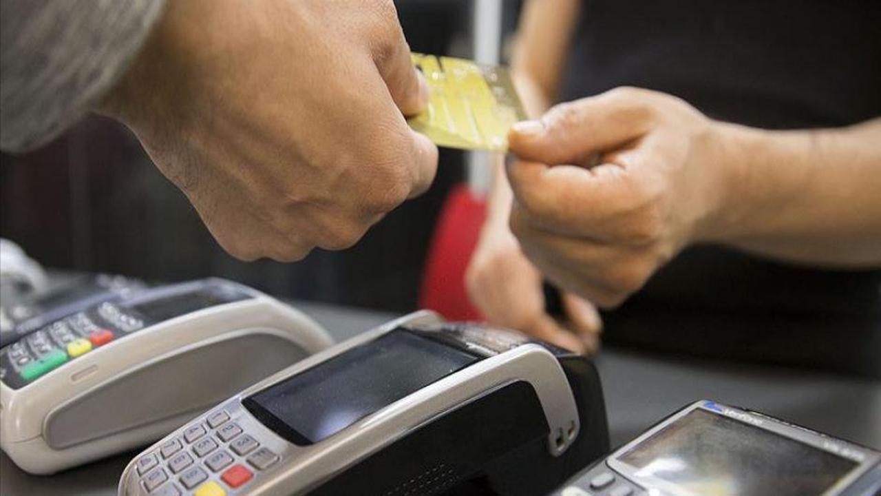 Kartlı ödemeler martta 1,75 trilyon lira oldu