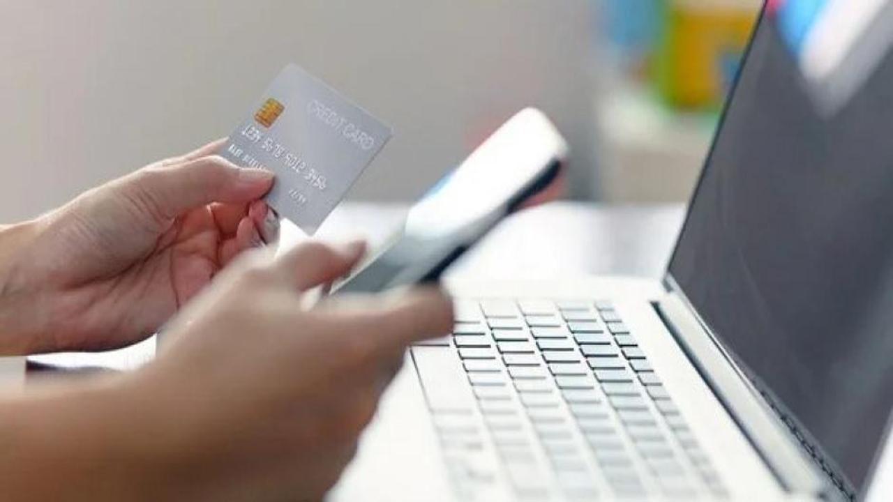 Kartlı ödemeler nisanda 1,1 trilyon lirayı aştı