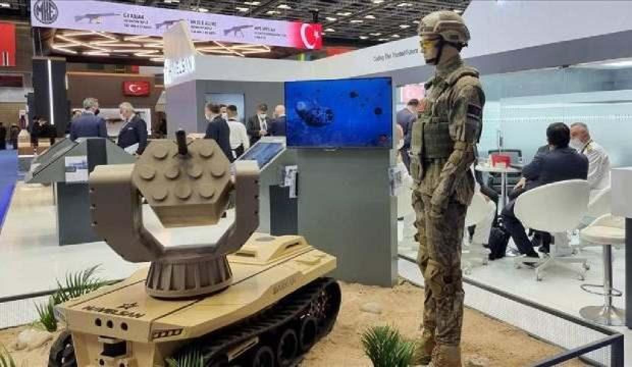 Katar'daki Deniz Savunma Fuarı'nda 32 anlaşma imzalandı