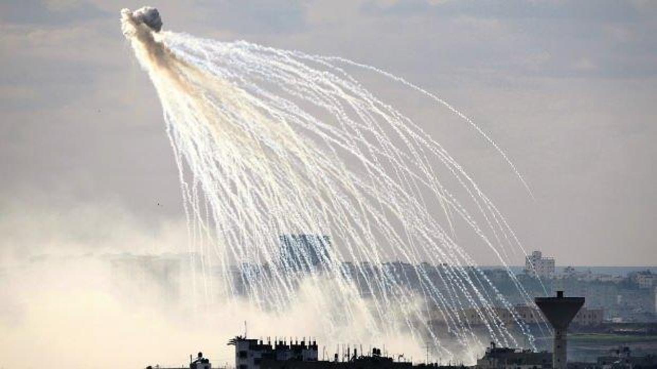 Katil İsrail yine fosfor bombası ile saldırdı!