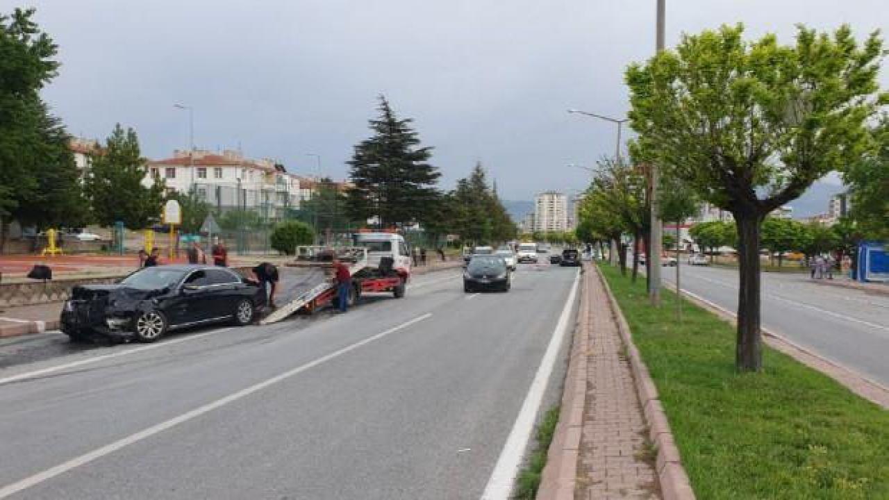 Kayseri’de trafik kazası: 3 yaralı