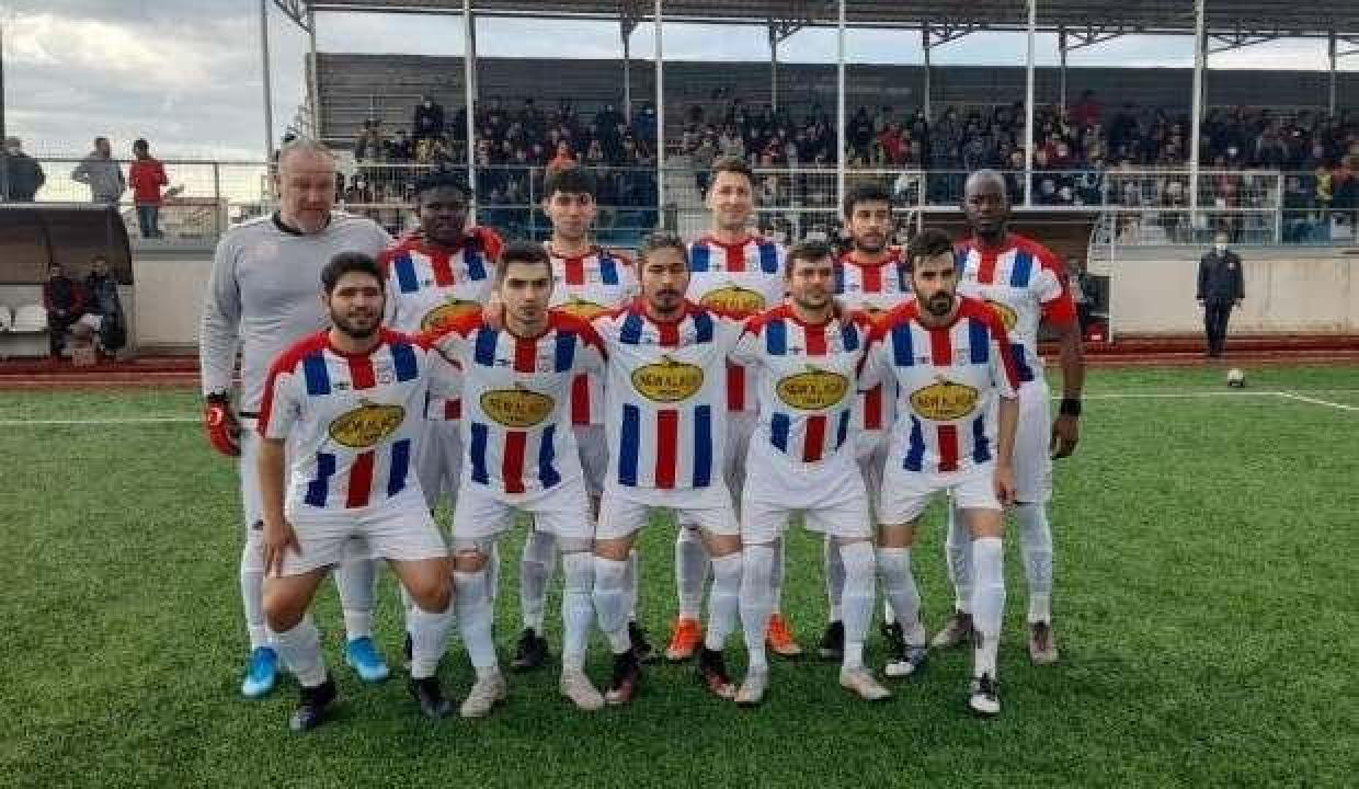 Kendi kalelerine tam 11 gol attılar!