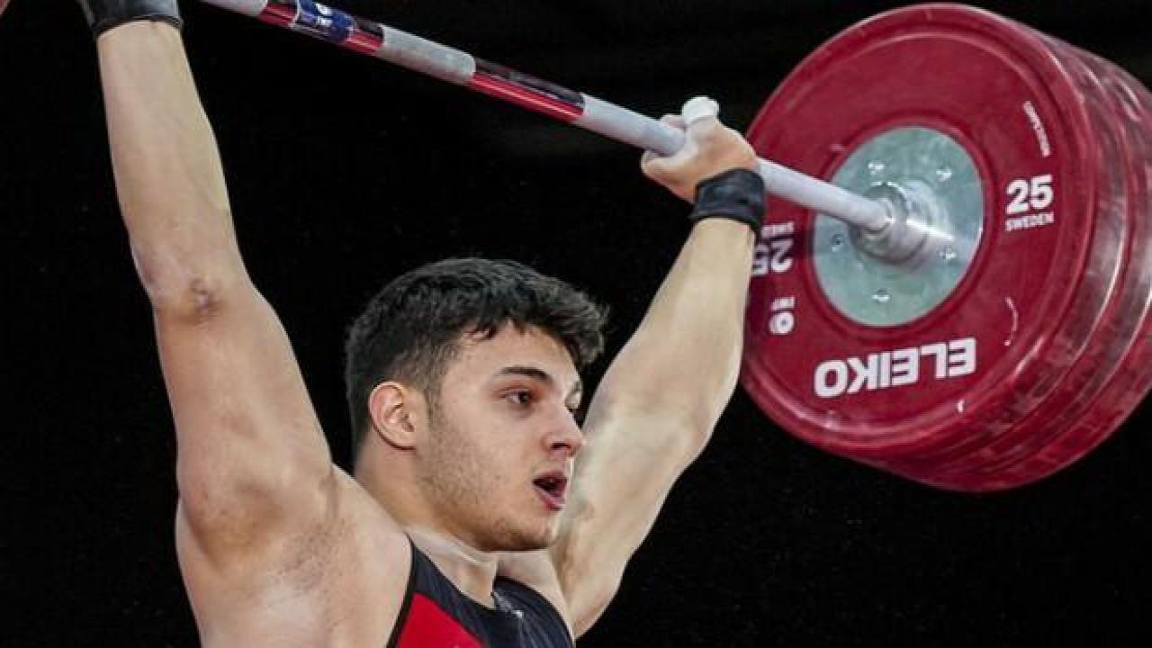 Kerem Kurnaz, dünya şampiyonu oldu