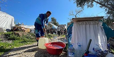 KIRIKHANLI DEPREMZEDE AİLE, “ALLAH DEVLETİMİZDEN BİN KERE RAZI OLSUN”