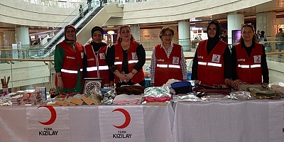 Kızılay’ın el emeğine yoğun ilgi!