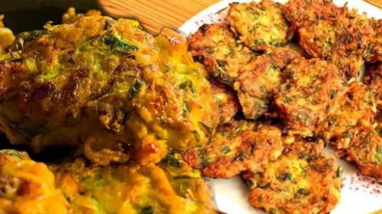 Klasik mücver kabak tadı verdi! Sevmeyeni bile bağımlısı yapacak kıymalı kabak mücver tarifi