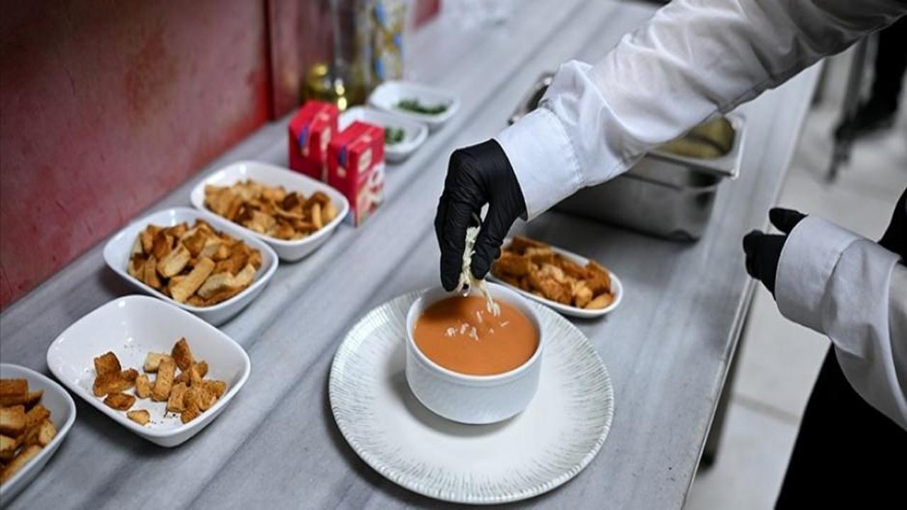 Konaklama ve yiyecek hizmeti sektörü istihdamda rekor kırdı