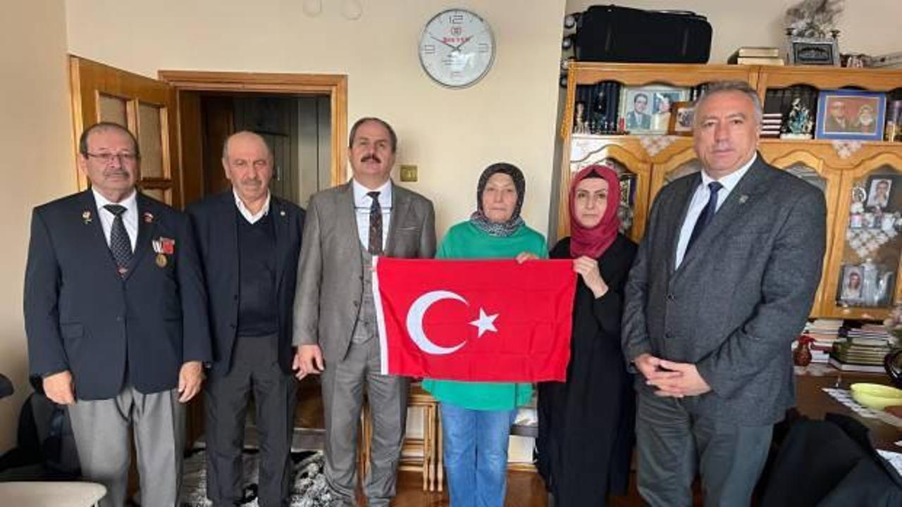 Konya Büyükşehir şehit öğretmenlerin ailelerini unutmadı