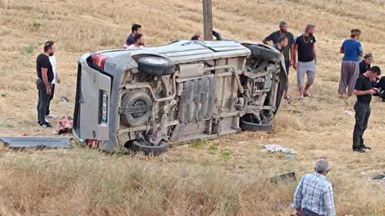 Konya'da devrilen minibüsteki 1 kişi öldü, 3 kişi yaralandı