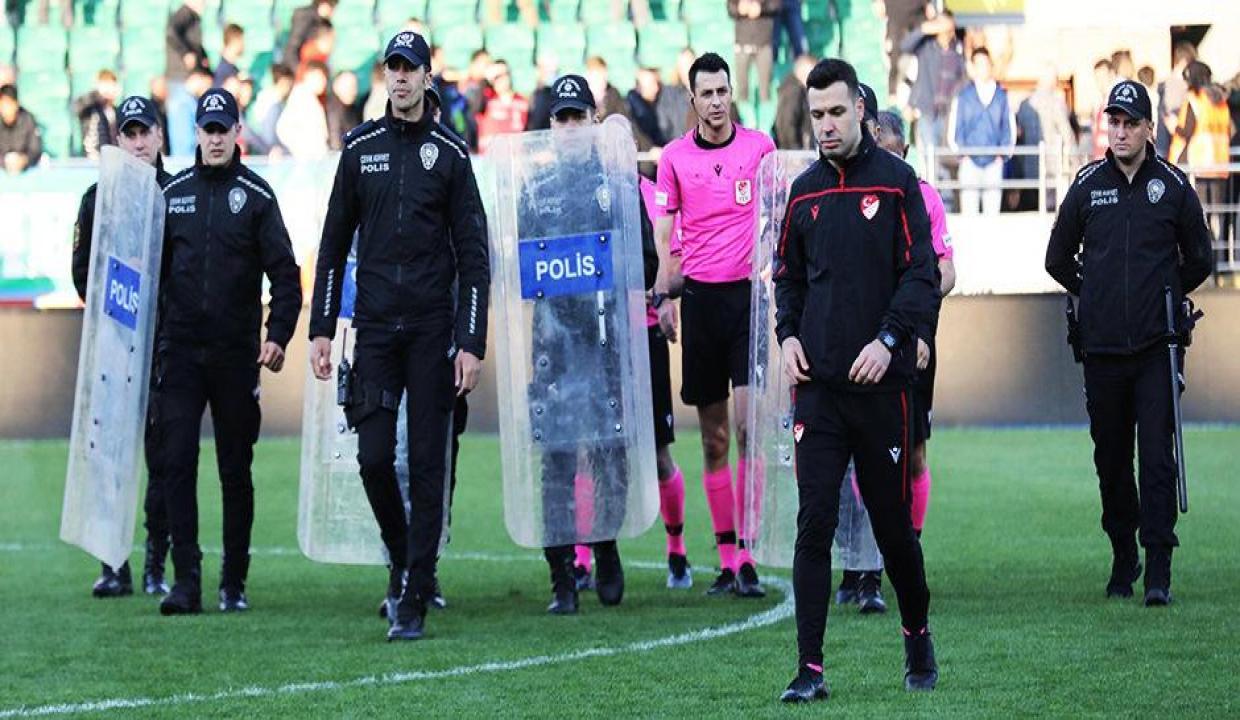 Konyaspor: Düdüklerini asmalarını acilen bekliyoruz