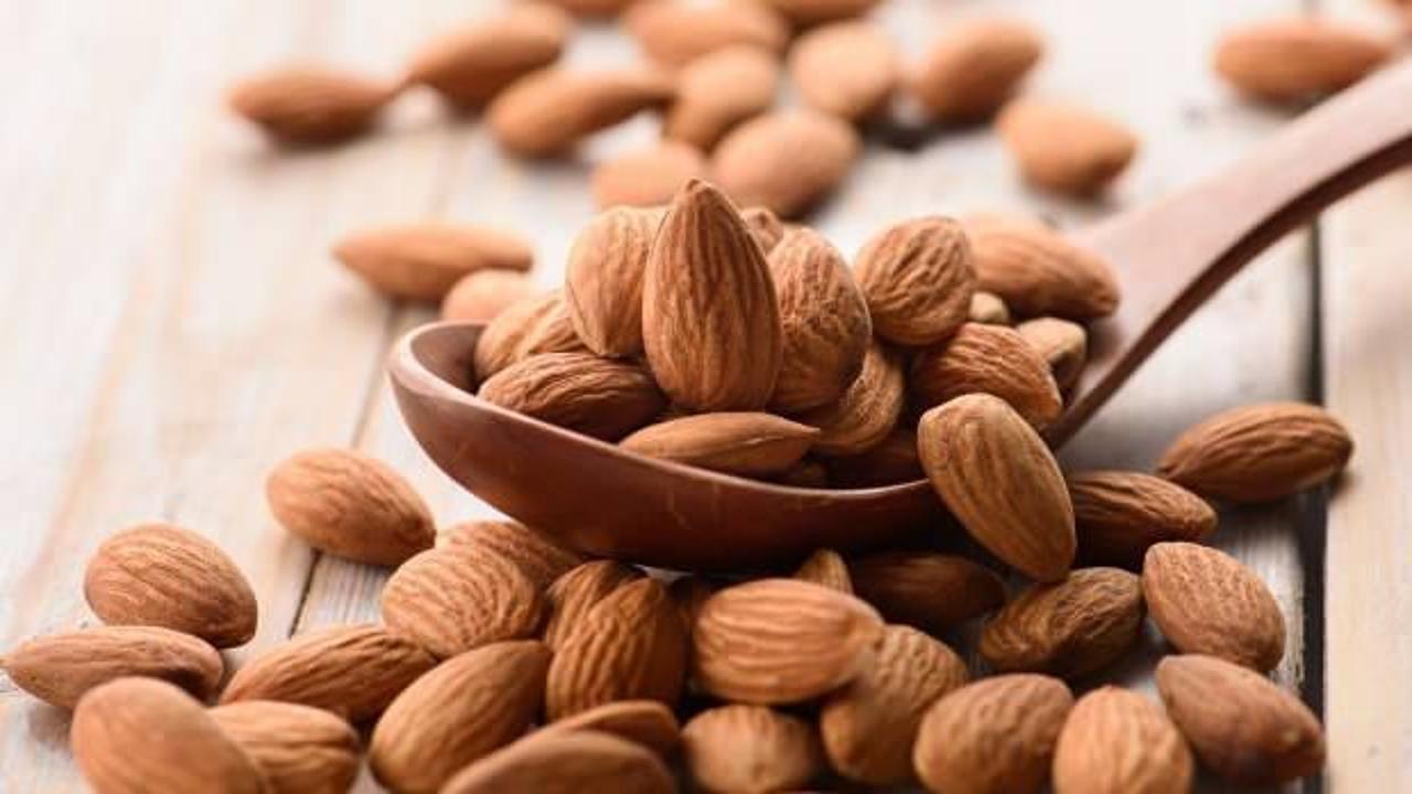 Kötü kolesterolü dibe vuruyor, iyi kolesterolü şahlandırıyor! Badem noktayı koyuyor
