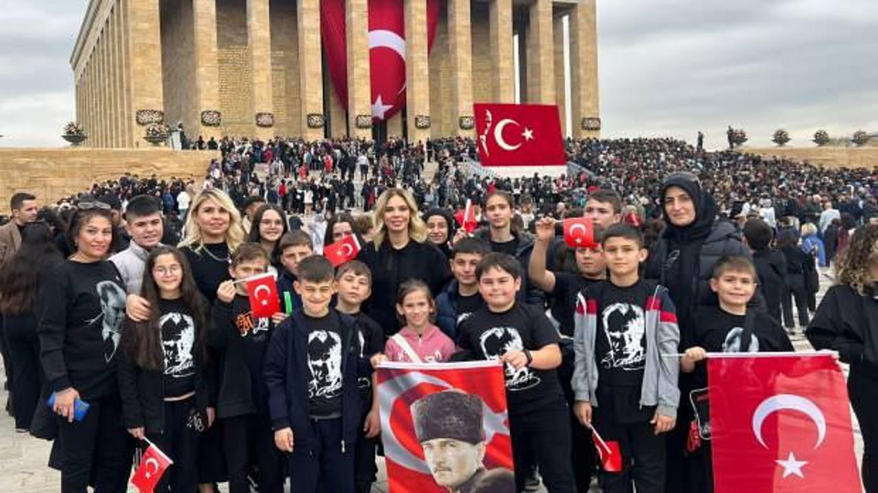 Köy okulu öğrencileri ilk kez Anıtkabir'i ziyaret etti