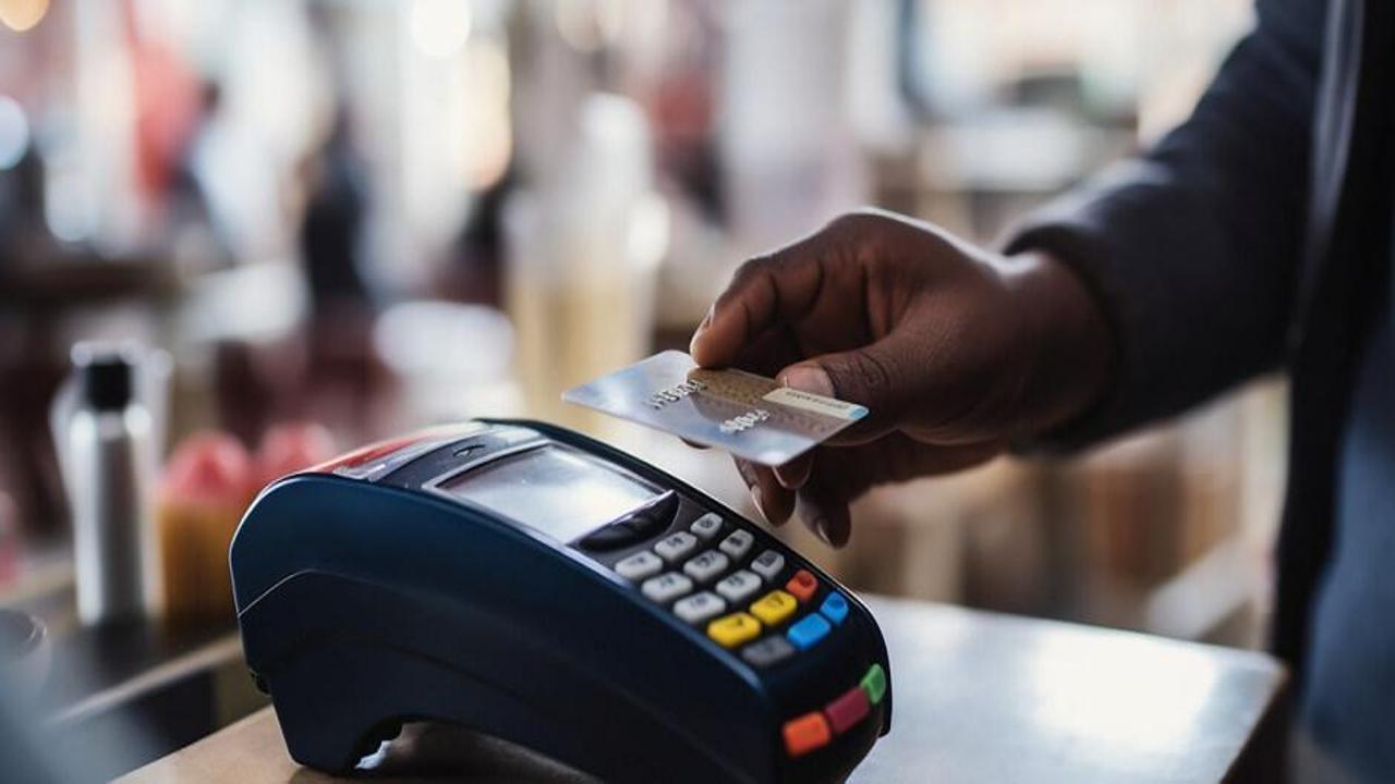 Kredi kartı sahipleri dikkat! Yılsonuna kadar kullanın