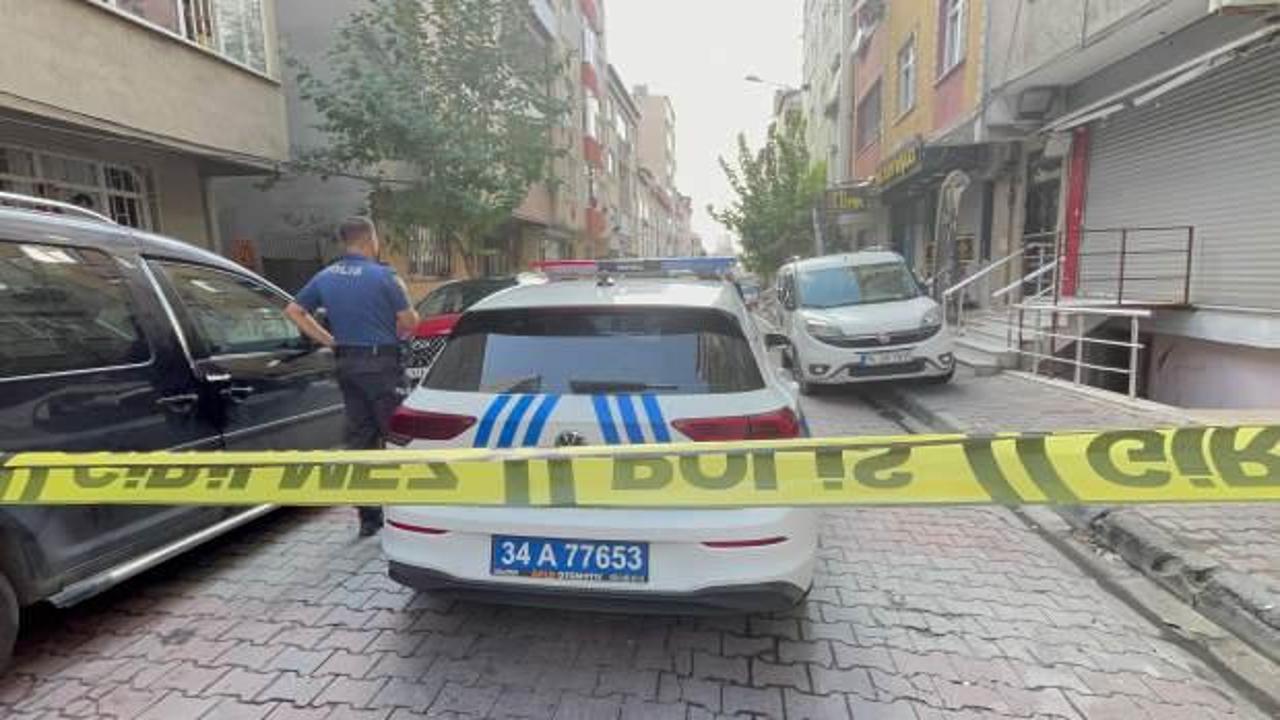 Küçükçekmece'de aile kavgası: Anne öldü, baba ağır yaralı