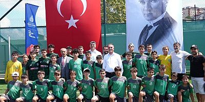 Kurbağalıdere Yaşam Vadisi ve Yenisahra Stadı Ataşehir’de Hizmete Açıldı