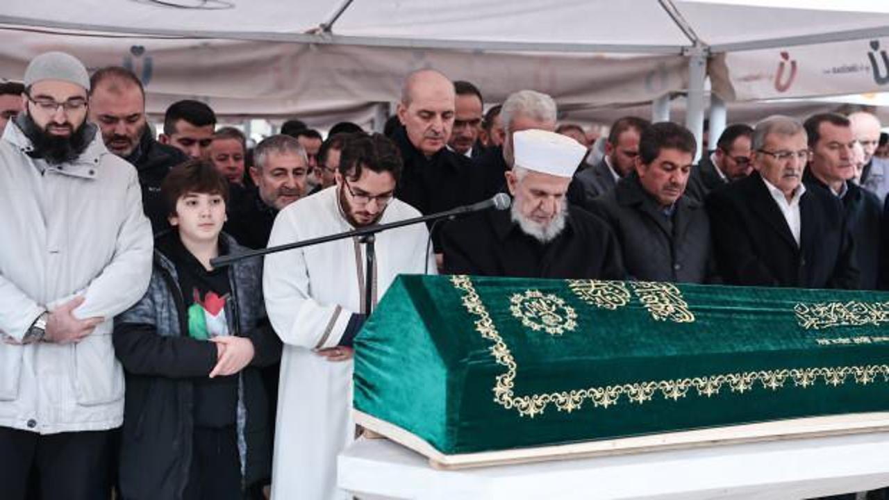 Kurtulmuş, Refah Partisi eski İstanbul İl Başkanı Örnek'in cenaze törenine katıldı