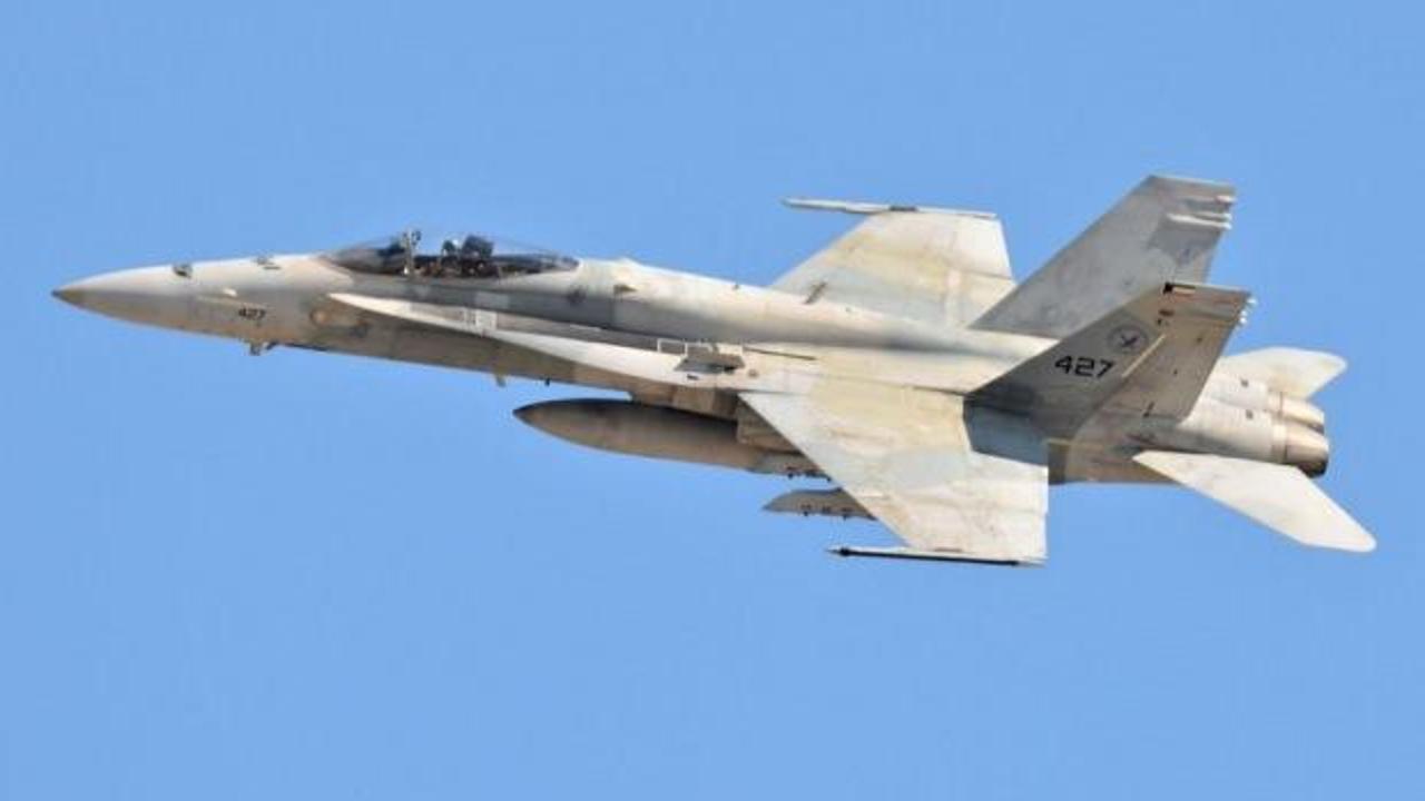 Kuveyt'in savaş uçağı düştü! Pilot öldü