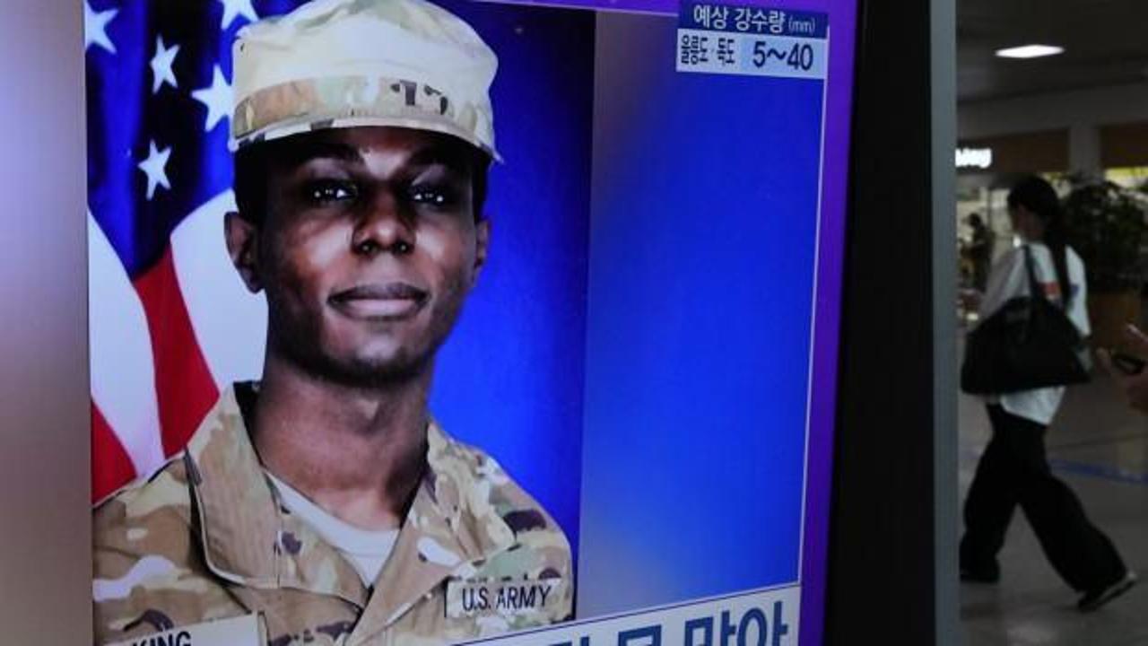 Kuzey Kore Amerikan askeri King'i, ABD'li yetkililere teslim etti