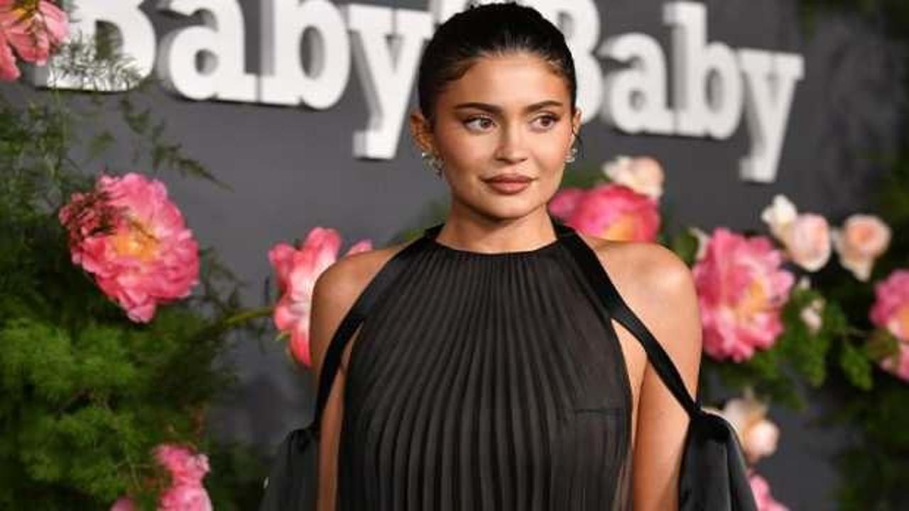 Kylie Jenner'ın İsrail mesajına tepki yağdı! Silmek zorunda kaldı