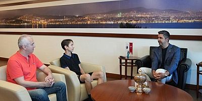LGS Türkiye Birincisinden Başkan Gökhan Yüksel'e Ziyaret