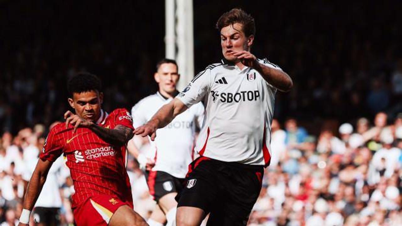 Lider Liverpool'a 5 gollü maçta sürpriz çelme