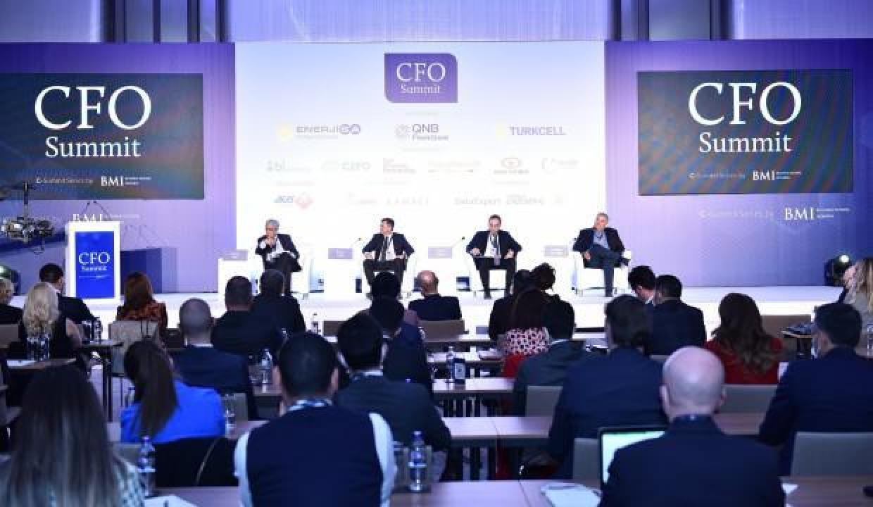 Liderler finansal büyümenin yol haritasını belirledi